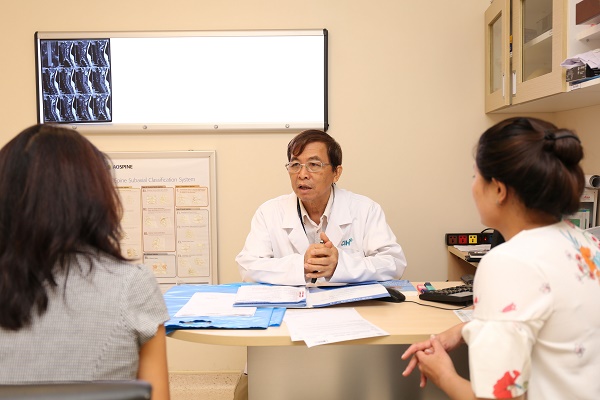 Scheduling an appointment with Dr. Huynh Hong Chau, MD, PhD in Neurology